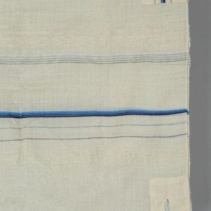 טלית עם פס כחול א-סימטרי (חדש)
